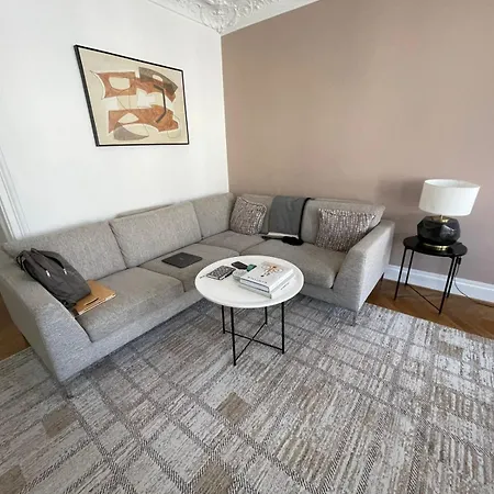 Homestay Privada Con Bano Y Wifi Gratis Romainville